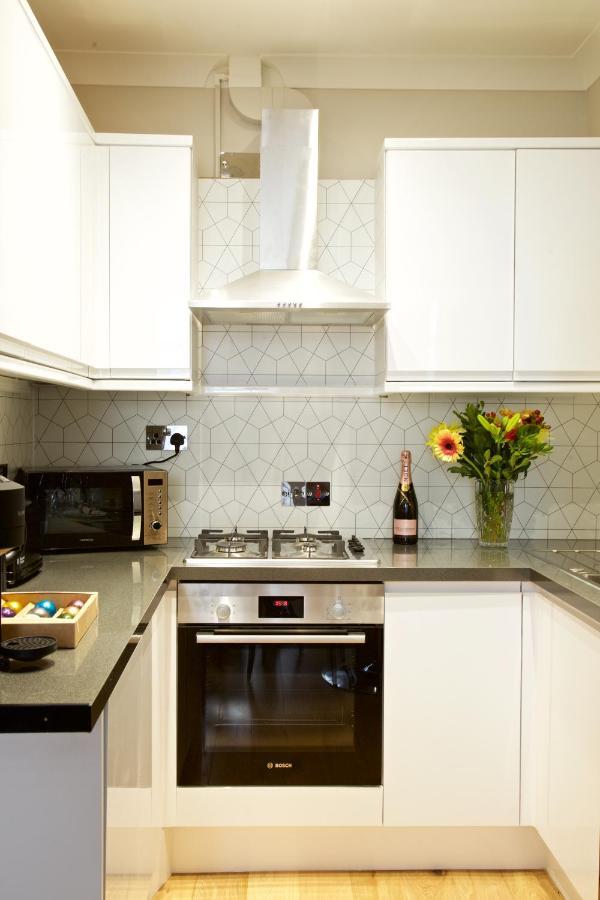 Avari Apartments - Winchester Collection Лондон Екстериор снимка